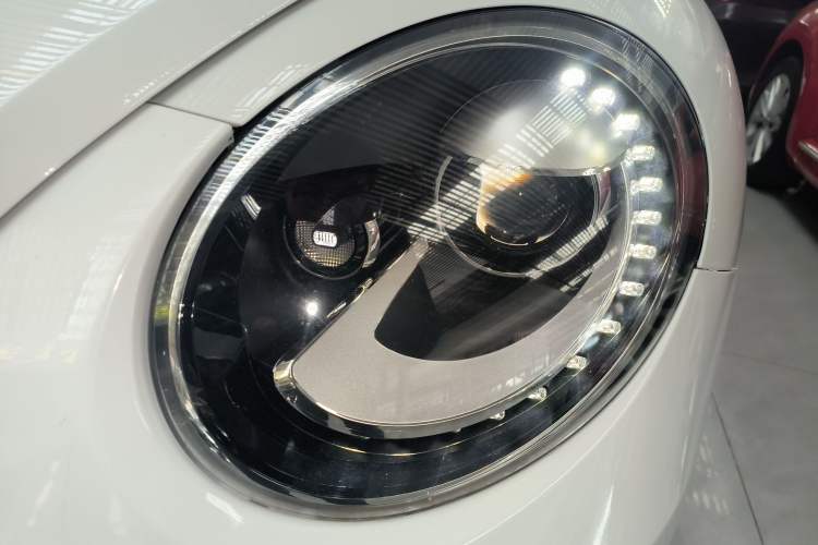 Used Volkswagen Beetle 2017 180TSI Shangle Edition Left Front Headlight