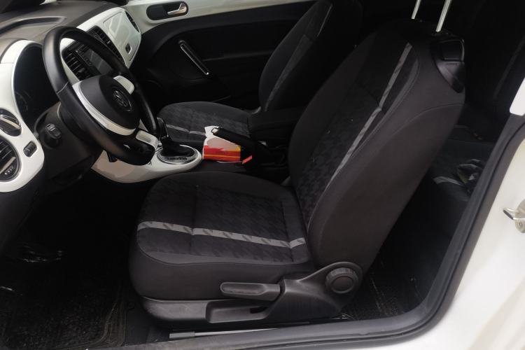 Used Volkswagen Beetle 2017 180TSI Yile Edition Left Front Seat