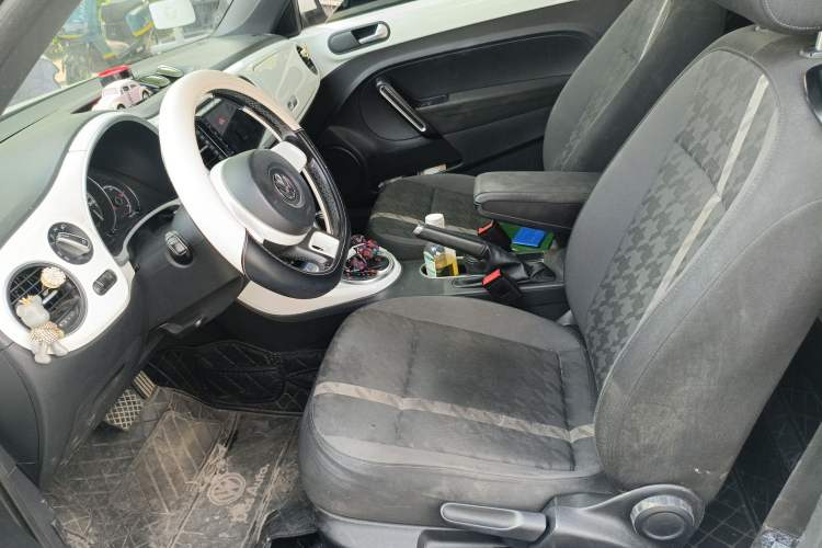 Used Volkswagen Beetle 2017 180TSI Shangle Edition Left Front Seat