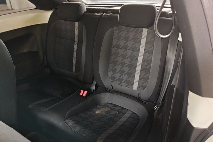 Used Volkswagen Beetle 2017 180TSI Yile Edition Left Rear Seat