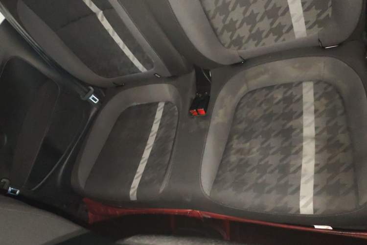 Used Volkswagen Beetle 2017 180TSI Yile Edition Left Rear Seat