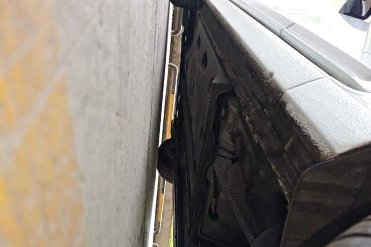 Used Volkswagen Beetle 2017 180TSI Yile Edition Left Side Sill