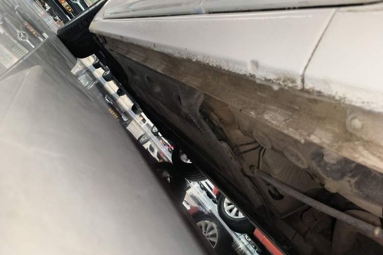 Used Volkswagen Beetle 2017 180TSI Shangle Edition Left Side Sill