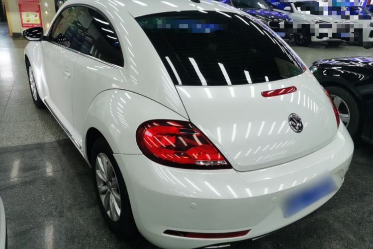Used Volkswagen Beetle 2017 180TSI Yile Edition Rear Left 45 Deg