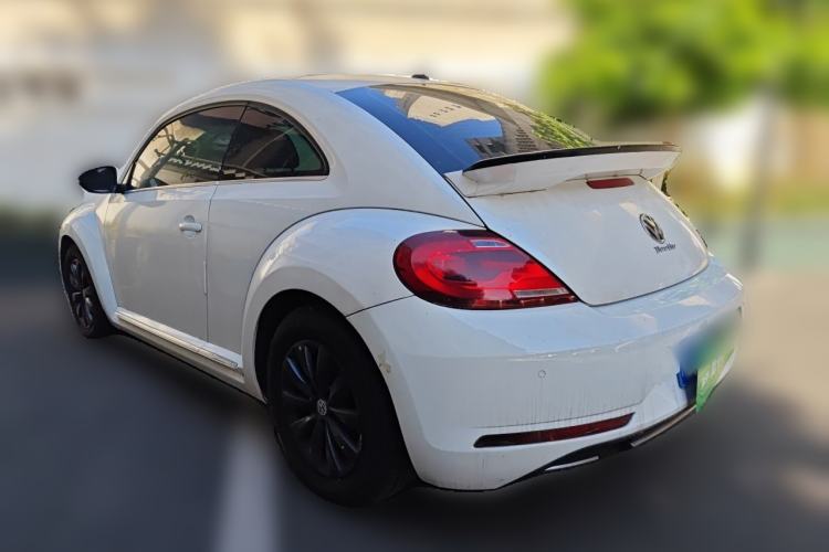 Used Volkswagen Beetle 2017 180TSI Yile Edition Rear Left 45 Deg