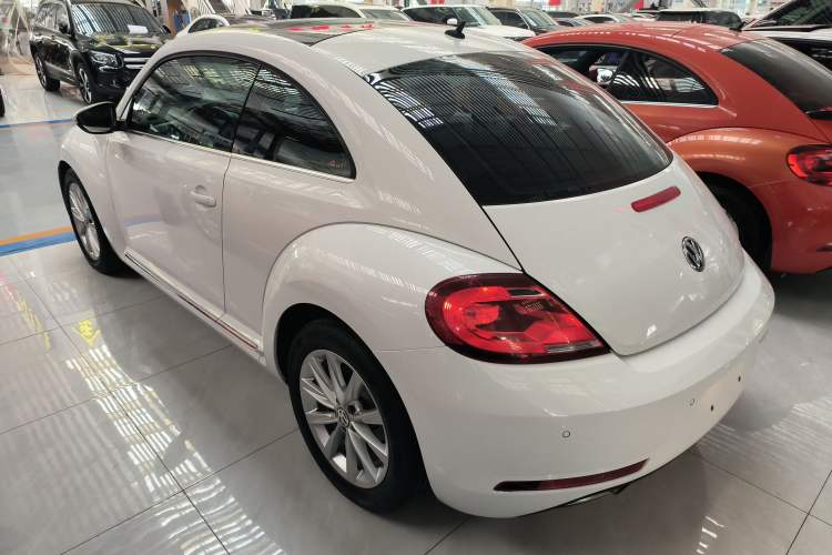Used Volkswagen Beetle 2017 180TSI Shangle Edition Rear Left 45 Deg