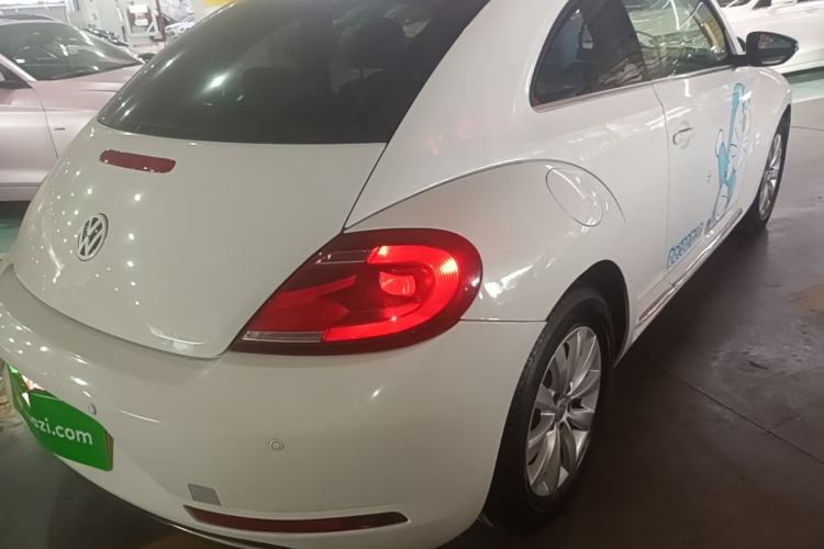 Used Volkswagen Beetle 2017 180TSI Yile Edition Rear Right 45 Deg