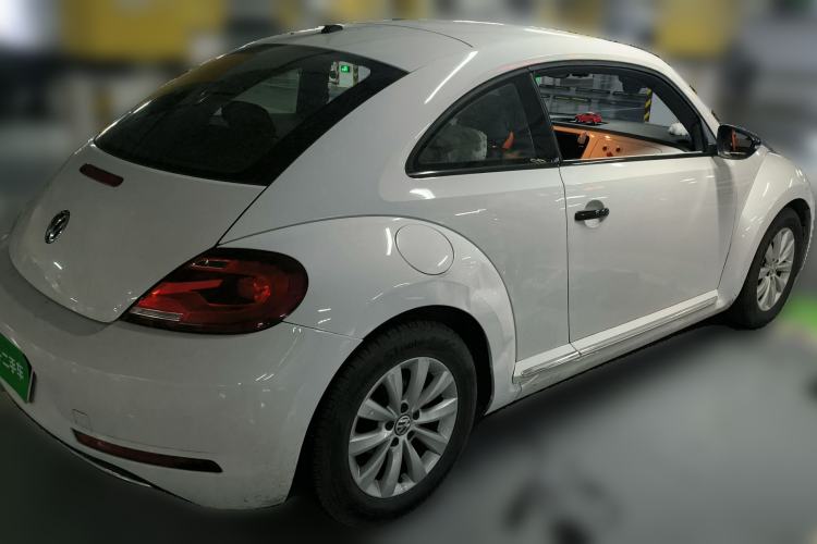 Used Volkswagen Beetle 2017 180TSI Yile Edition Rear Right 45 Deg