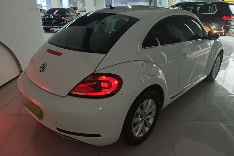 Used Volkswagen Beetle 2017 180TSI Yile Edition Rear Right 45 Deg