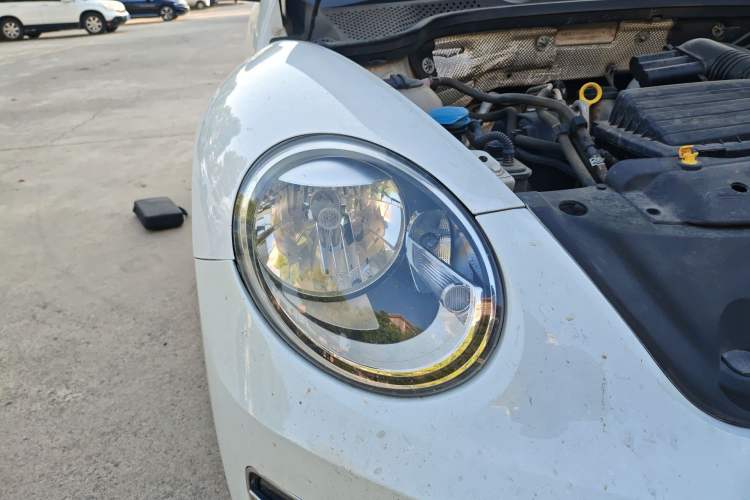 Used Volkswagen Beetle 2017 180TSI Yile Edition Right Front Headlight