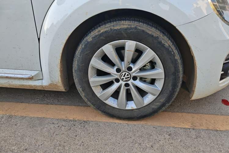 Used Volkswagen Beetle 2017 180TSI Yile Edition Right Front Wheel Hub