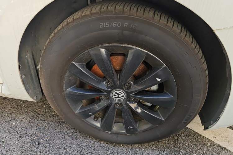 Used Volkswagen Beetle 2017 180TSI Yile Edition Right Front Wheel Hub