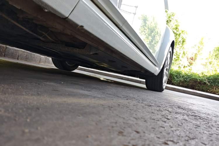 Used Volkswagen Beetle 2017 180TSI Yile Edition Right Side Sill