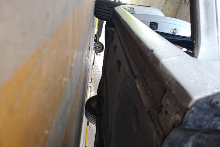 Used Volkswagen Beetle 2017 180TSI Yile Edition Right Side Sill