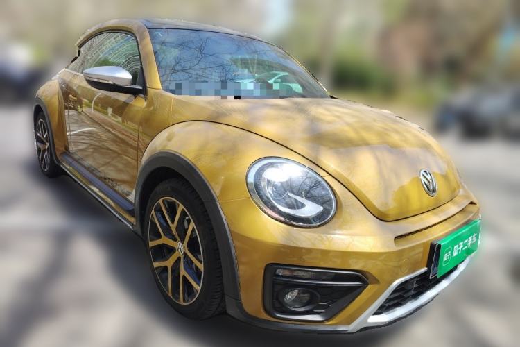 Used Volkswagen Beetle 2017 280TSI Dune Off-Road Edition Front Right 45 Deg