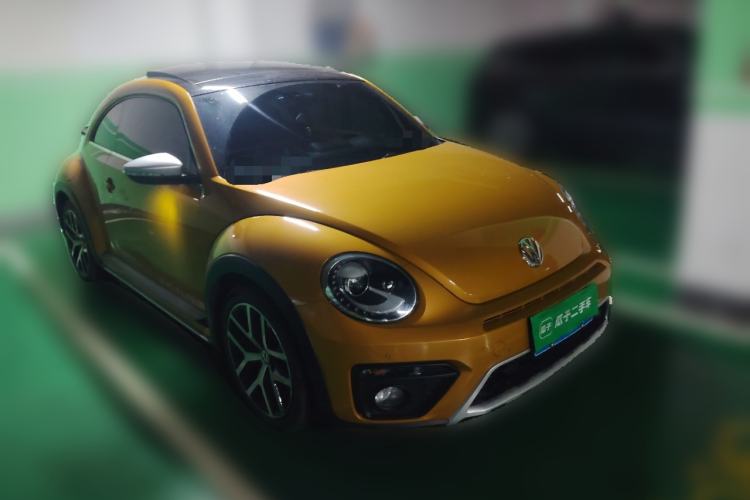Used Volkswagen Beetle 2017 280TSI Dune Off-Road Edition Front Right 45 Deg