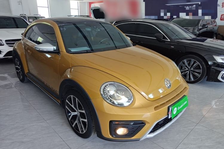 Used Volkswagen Beetle 2017 180TSI Dune Off-Road Edition Front Right 45 Deg