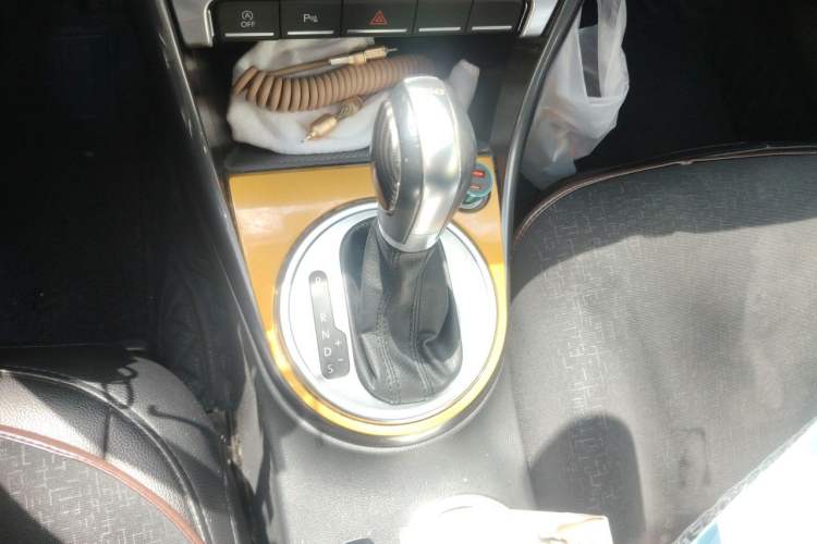 Used Volkswagen Beetle 2017 280TSI Dune Off-Road Edition Gear Lever