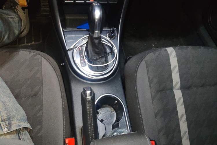 Used Volkswagen Beetle 2017 280TSI Dune Off-Road Edition Gear Lever