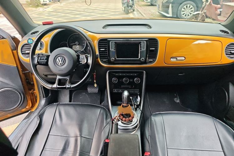 Used Volkswagen Beetle 2017 280TSI Dune Off-Road Edition Interior 2