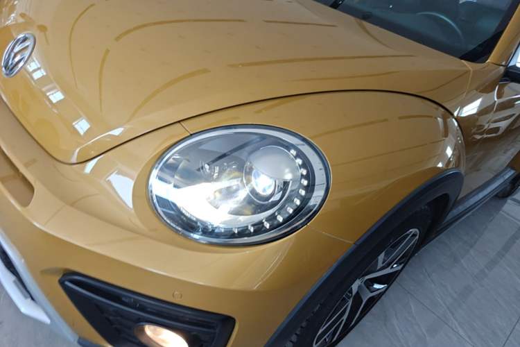 Used Volkswagen Beetle 2017 180TSI Dune Off-Road Edition Left Front Headlight