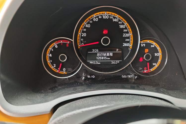 Used Volkswagen Beetle 2017 280TSI Dune Off-Road Edition Odometer Close Up
