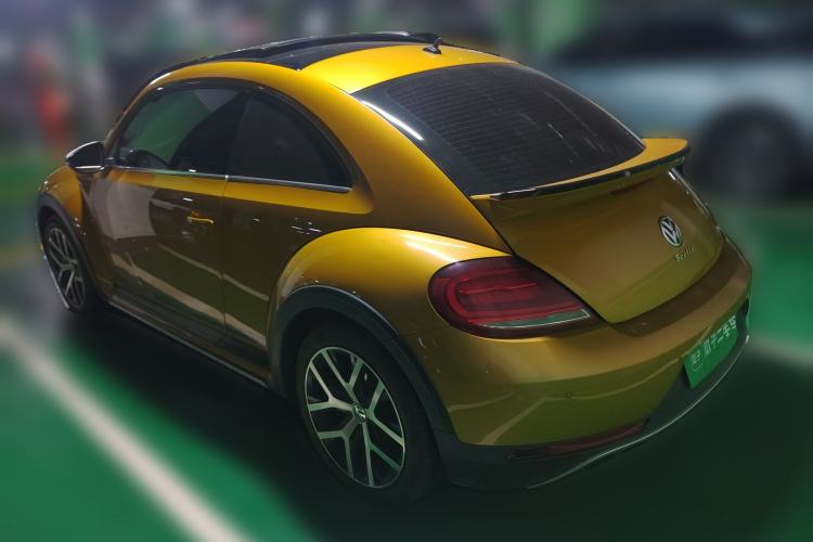 Used Volkswagen Beetle 2017 280TSI Dune Off-Road Edition Rear Left 45 Deg