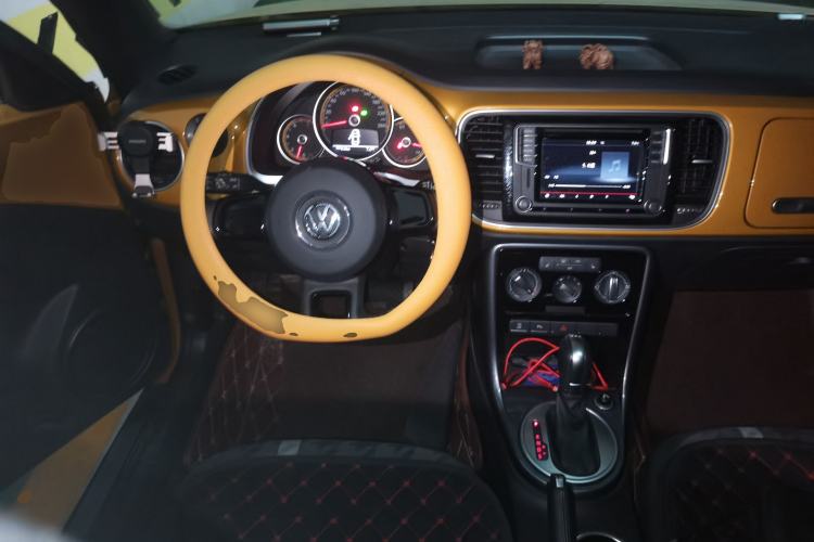 Used Volkswagen Beetle 2017 180TSI Dune Off-Road Edition Steering Wheel
