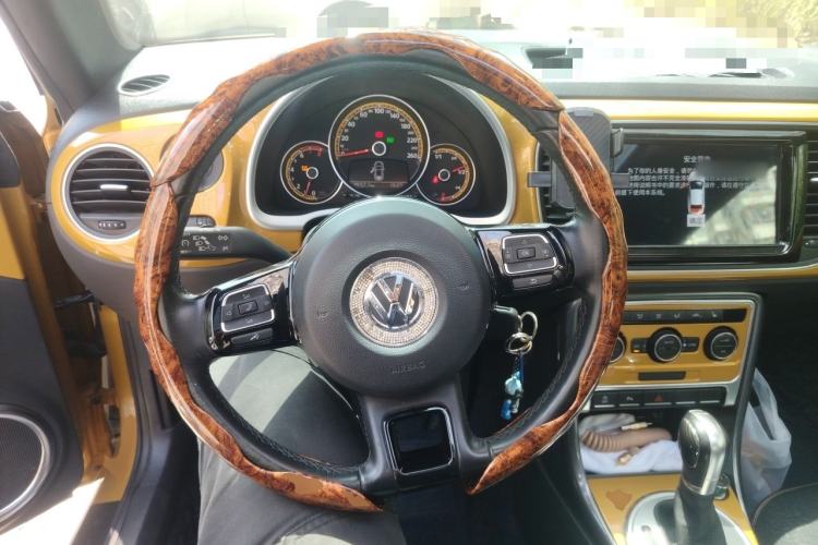Used Volkswagen Beetle 2017 280TSI Dune Off-Road Edition Steering Wheel