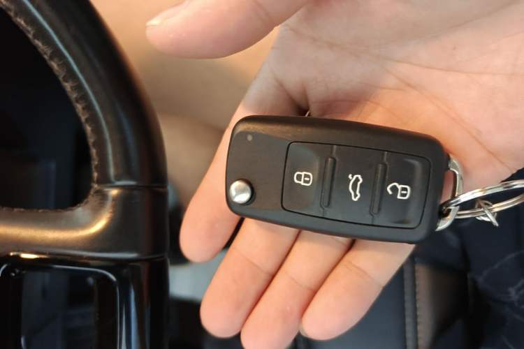 Used Volkswagen Beetle 2017 180TSI Dune Off-Road Edition Vehicle Key