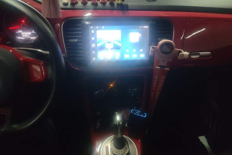 Used Volkswagen Beetle 2018 180TSI Shangle Model Audio And AC Panel