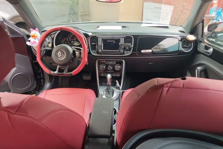 Used Volkswagen Beetle 2018 180TSI Yile Model Center Console