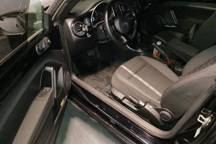 Used Volkswagen Beetle 2018 280TSI Zongle Model Driver Seat