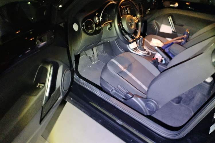 Used Volkswagen Beetle 2018 280TSI Zongle Model Driver Seat