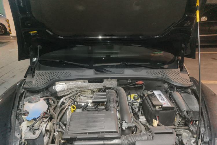Used Volkswagen Beetle 2018 280TSI Zongle Model Engine Bay