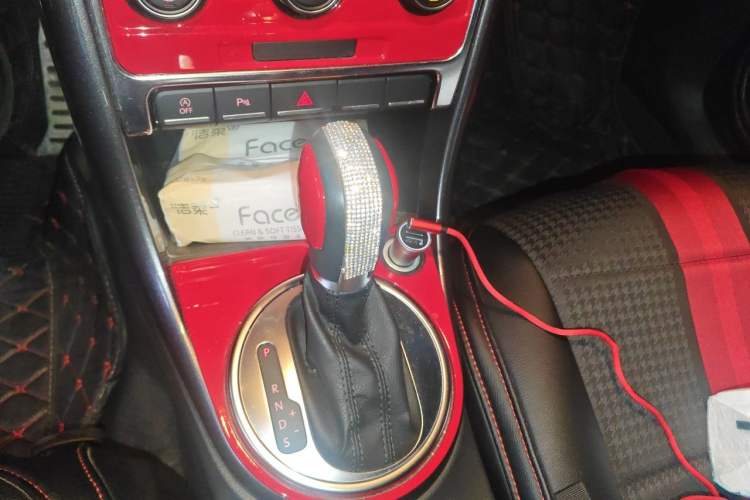 Used Volkswagen Beetle 2018 280TSI Zongle Model Gear Lever