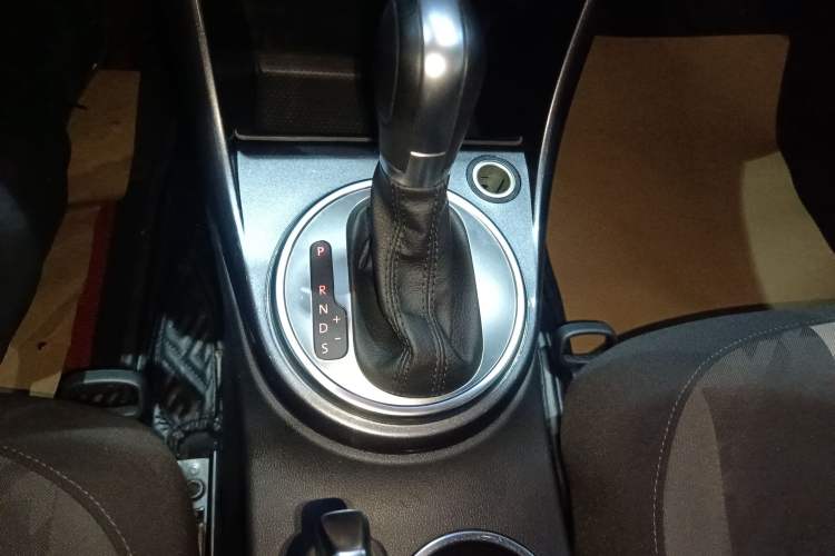 Used Volkswagen Beetle 2018 180TSI Yile Model Gear Lever