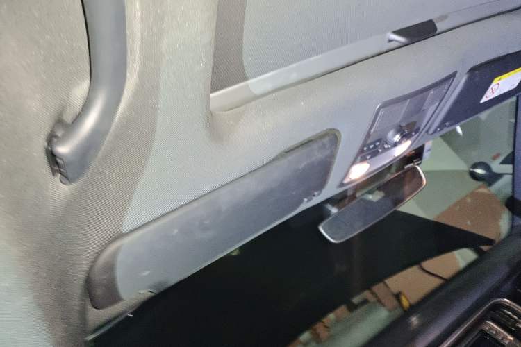Used Volkswagen Beetle 2018 280TSI Zongle Model Headliner