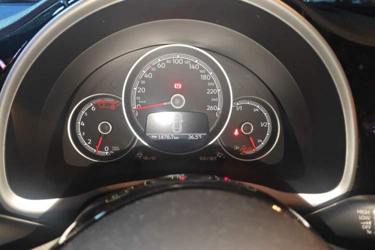 Used Volkswagen Beetle 2018 280TSI Zongle Model Instrument Cluster
