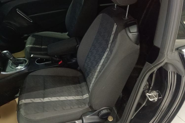 Used Volkswagen Beetle 2018 180TSI Yile Model Left Rear Seat