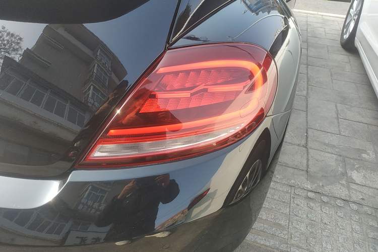 Used Volkswagen Beetle 2018 180TSI Joyful Orange Edition Right Rear Taillight