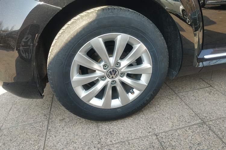 Used Volkswagen Beetle 2018 180TSI Yile Model Right Rear Wheel Hub