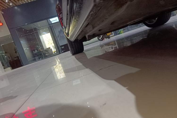 Used Volkswagen Beetle 2018 180TSI Yile Model Right Side Sill