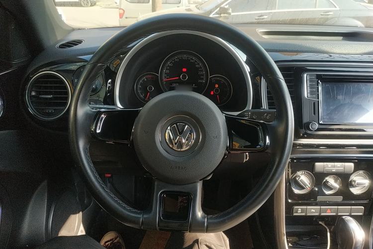 Used Volkswagen Beetle 2018 180TSI Yile Model Steering Wheel
