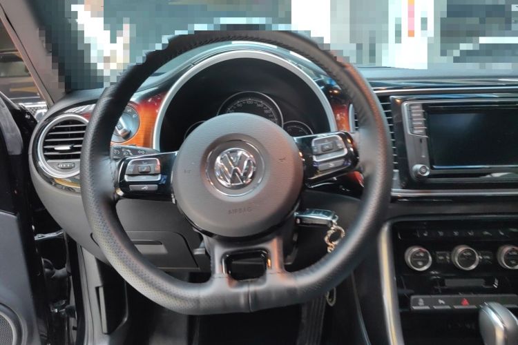 Used Volkswagen Beetle 2018 280TSI Zongle Model Steering Wheel