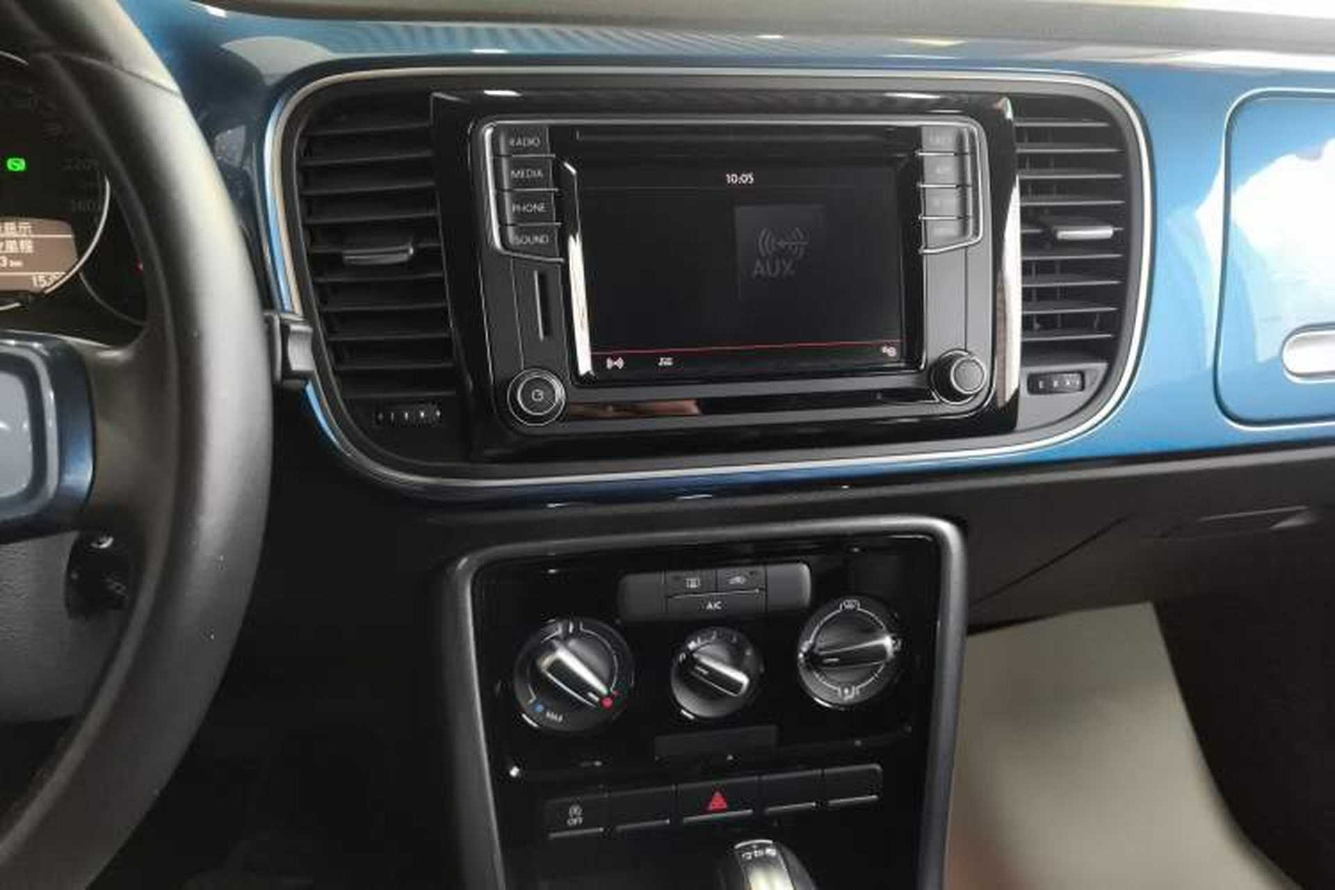 Used Volkswagen Beetle 2018 180TSI Yile Model Audio And AC Panel