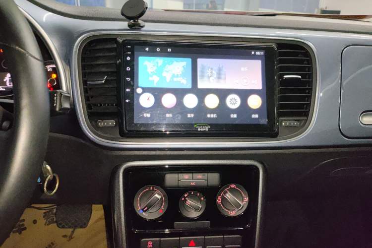 Used Volkswagen Beetle 2018 180TSI Yile Model Audio And AC Panel