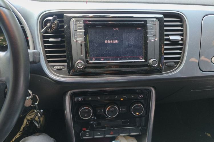 Used Volkswagen Beetle 2018 280TSI Zongle Model Audio And AC Panel