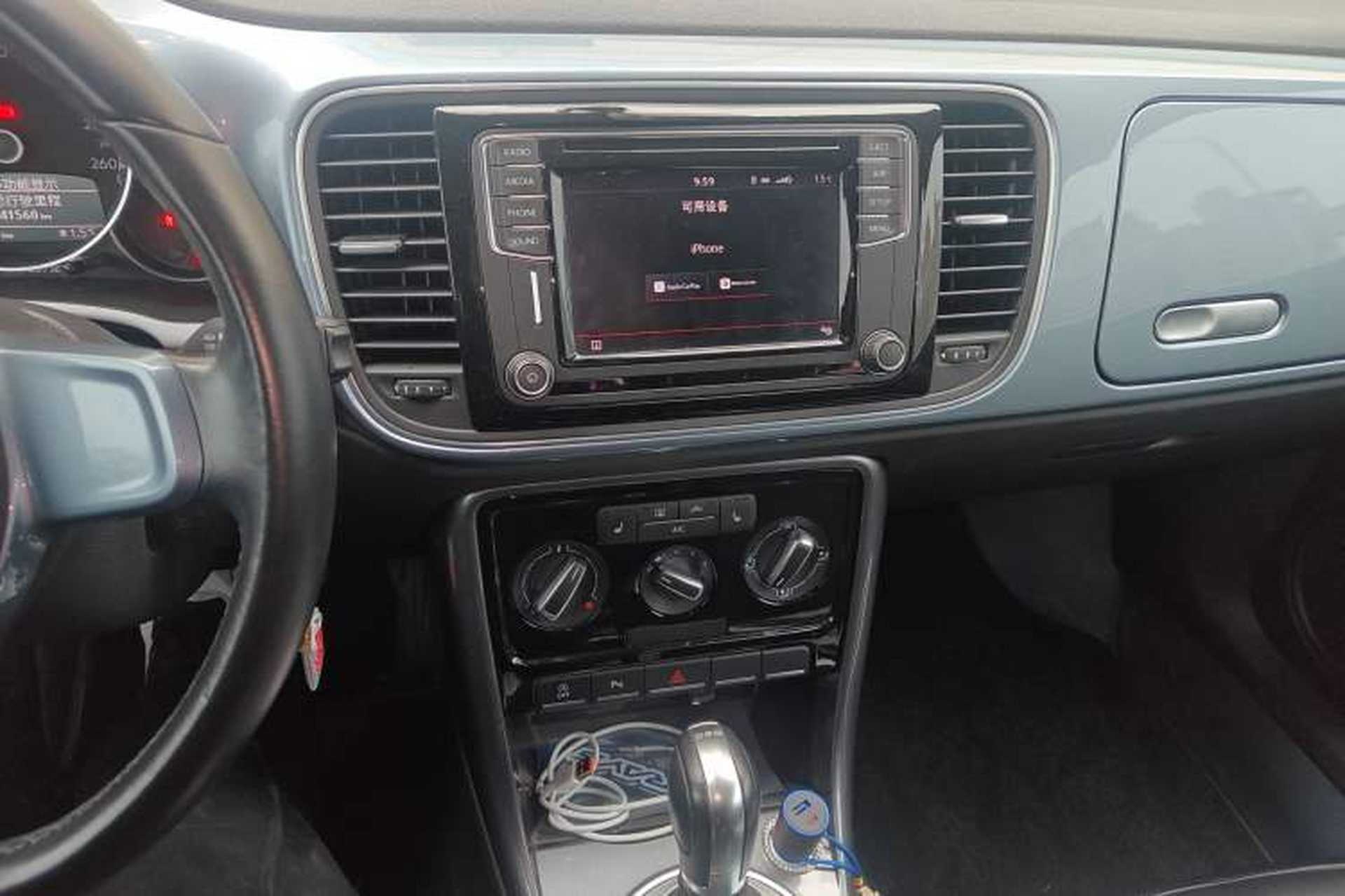 Used Volkswagen Beetle 2018 180TSI Shangle Model Audio And AC Panel