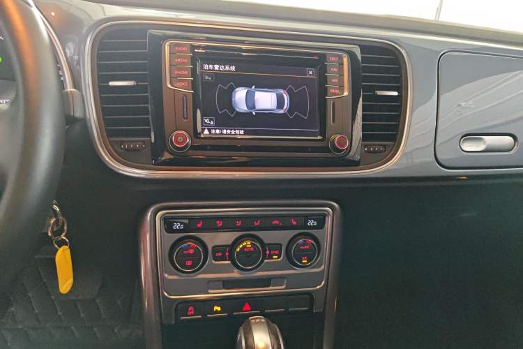 Used Volkswagen Beetle 2018 280TSI ZhiLe Trim Audio And AC Panel